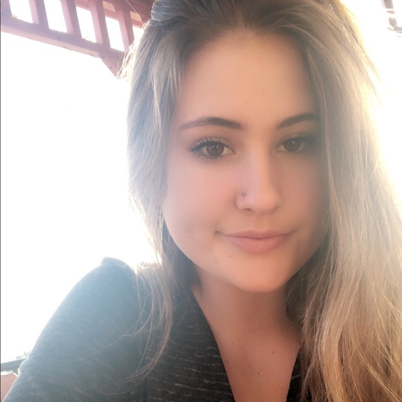 nicolebono